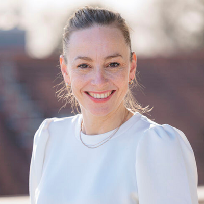 Dr. Michaela Felisiak
